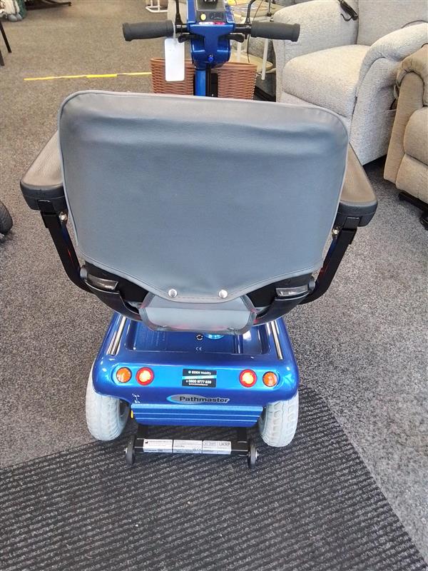 Roma Sovereign 4 -  Blue | Hull, Holderness Rd - Eden Mobility