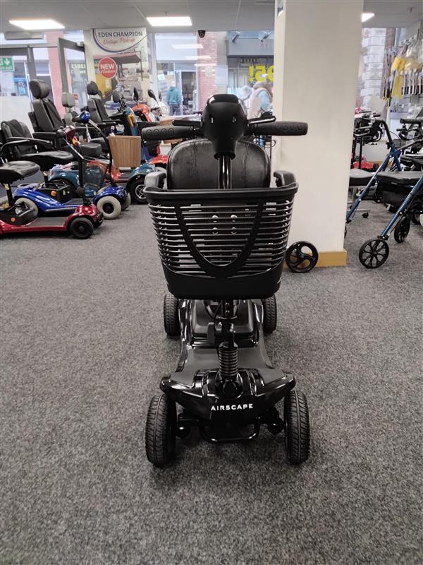 Motion Airscape - Black | Chesterfield