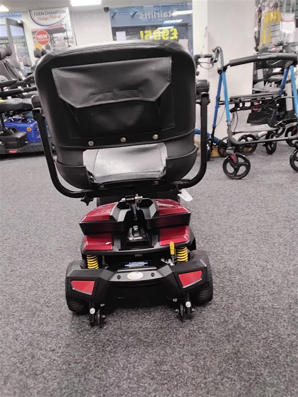 Pride Apex Rapid - Red | Chesterfield