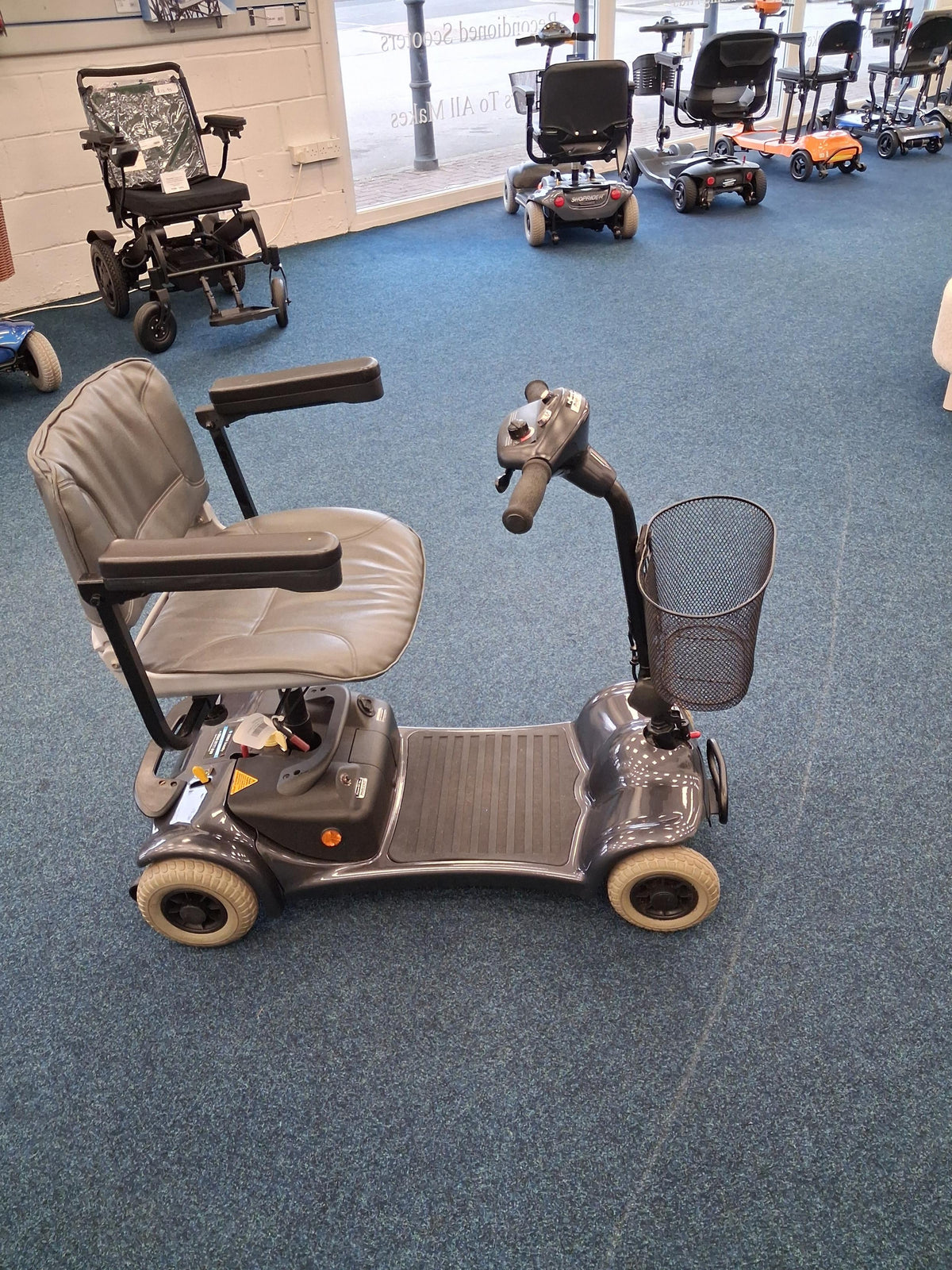 Electric Mobility Ultralite 480 in Grey | Refurbished Mobility Scooter Sheffield