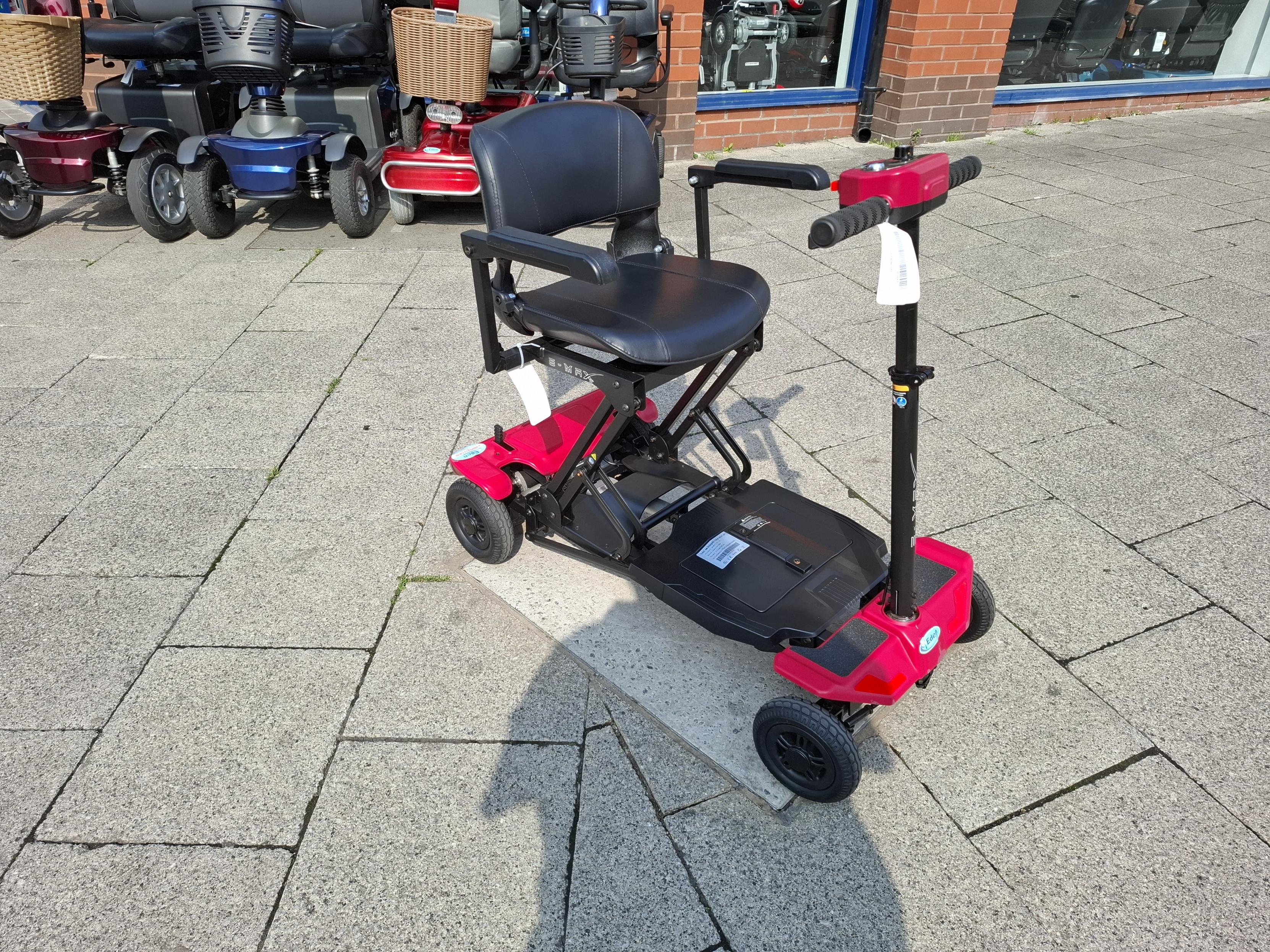 E-Max Foldi Mobility Scooter In Red