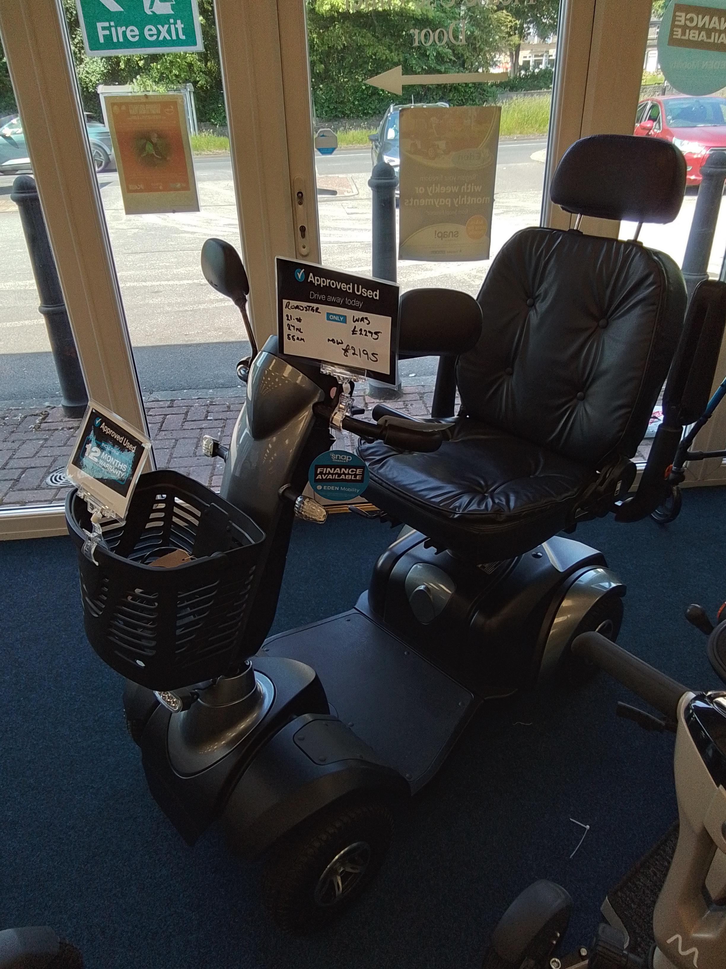 Excel Roadster DX8 in Grey | Sheffield