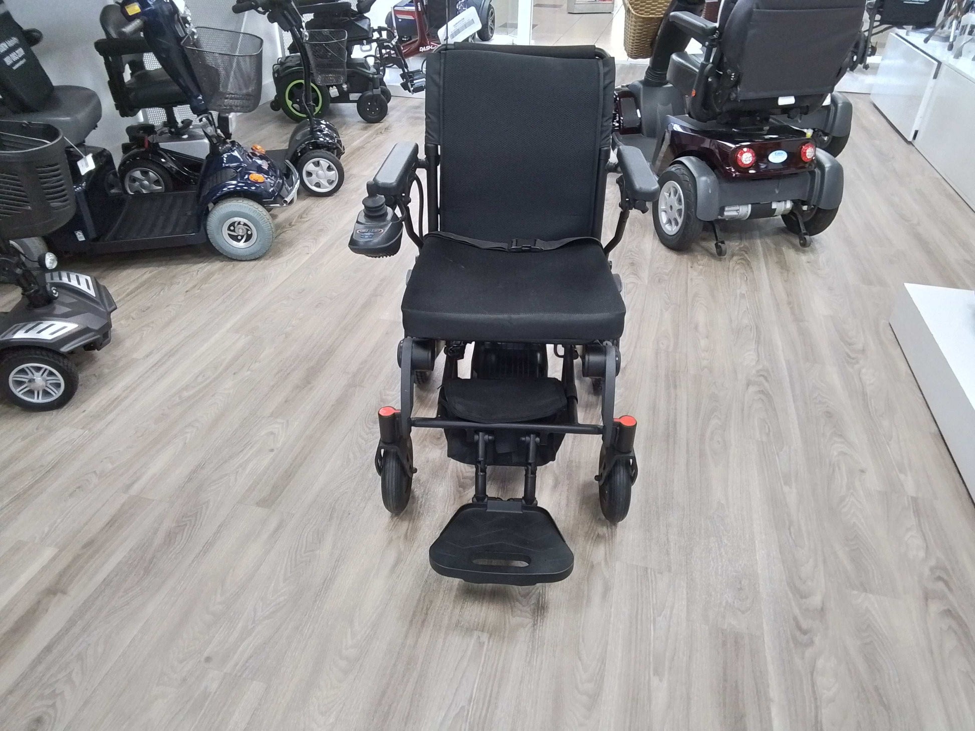 QUICKIE Q50R - Black | Washington - Eden Mobility