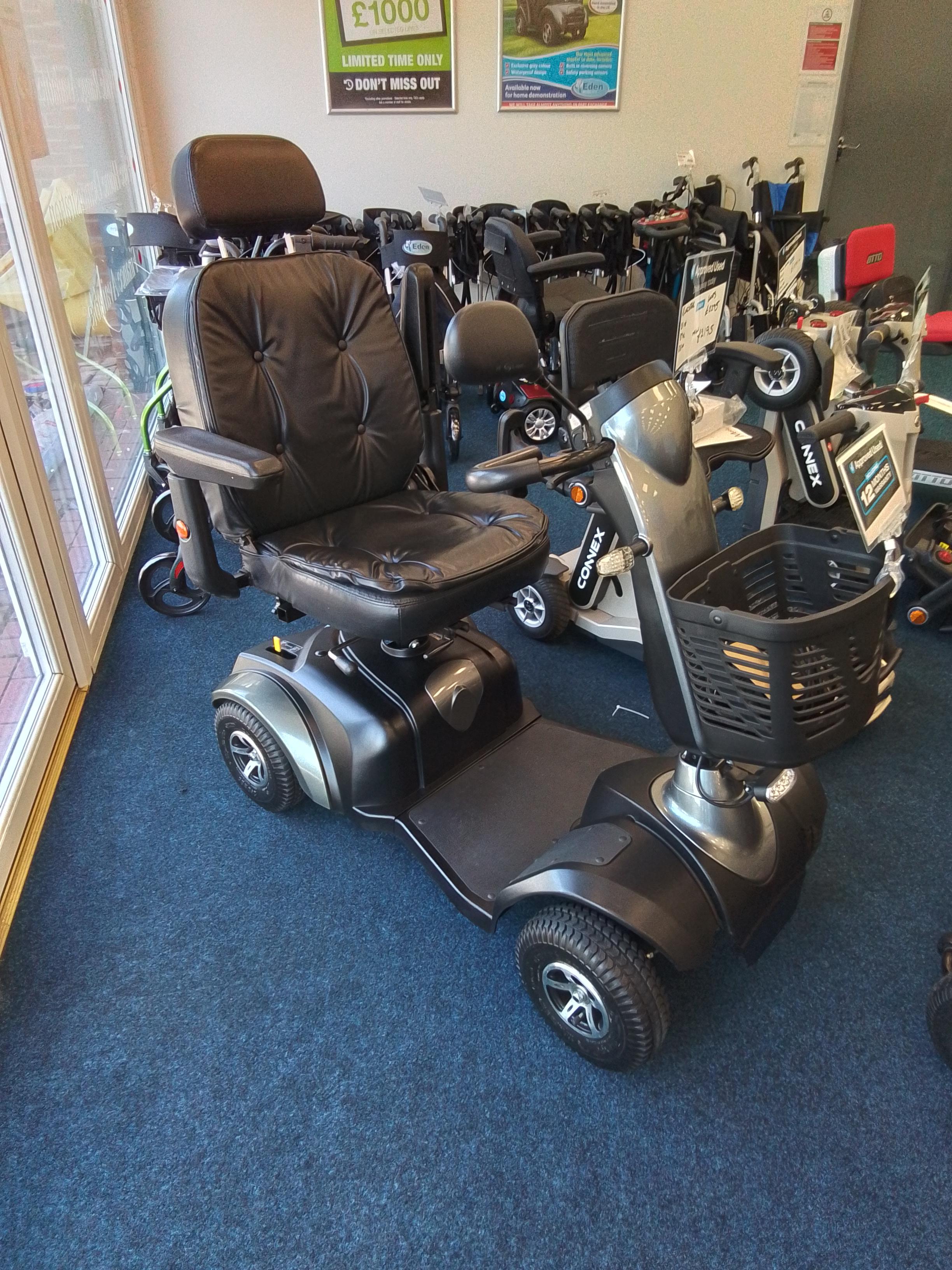 Excel Roadster DX8 in Grey | Sheffield