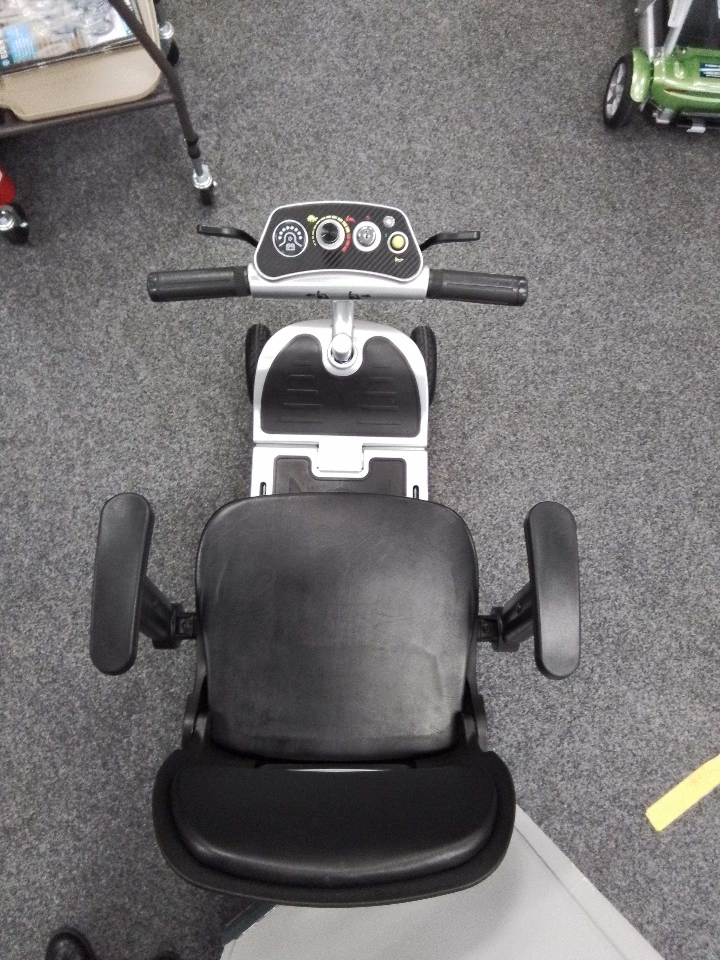 Kymco K Lite - Silver | Hull, Holderness Rd - Eden Mobility