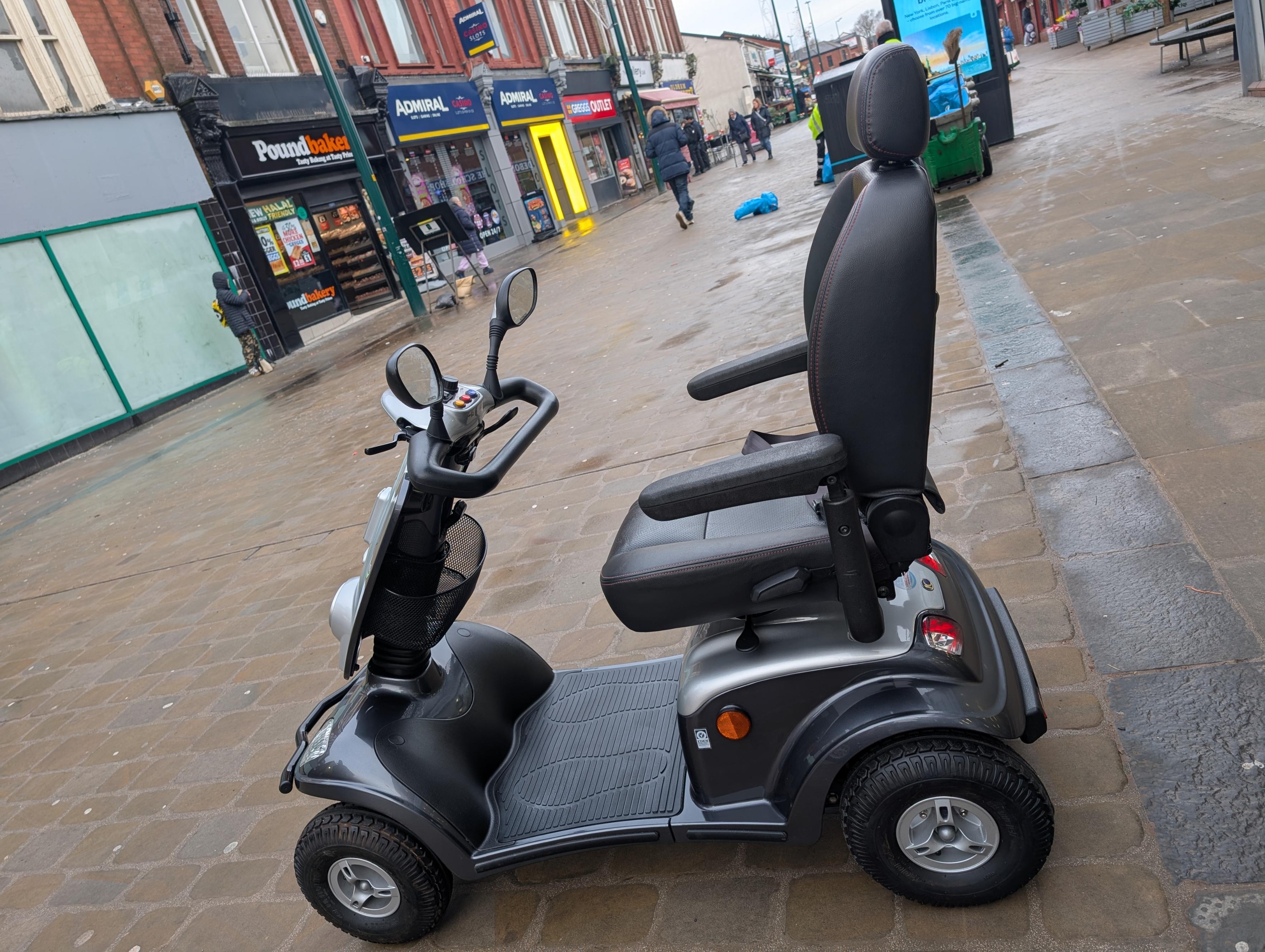 Kymco Maxi XLS - Grey | Oldham - Eden Mobility