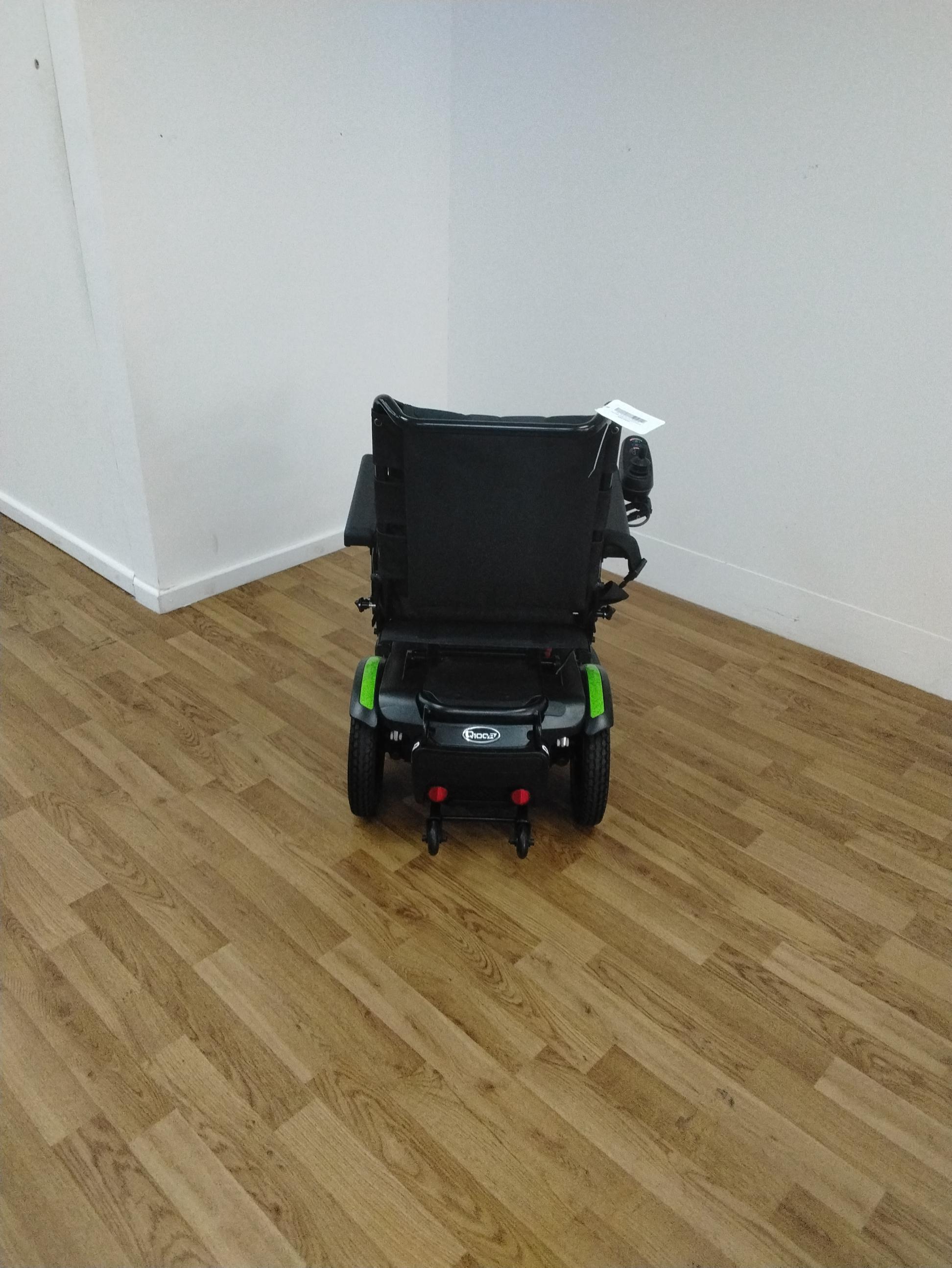 Quickie Q100R in Green | Refurbished Mobility Scooter Wrexham