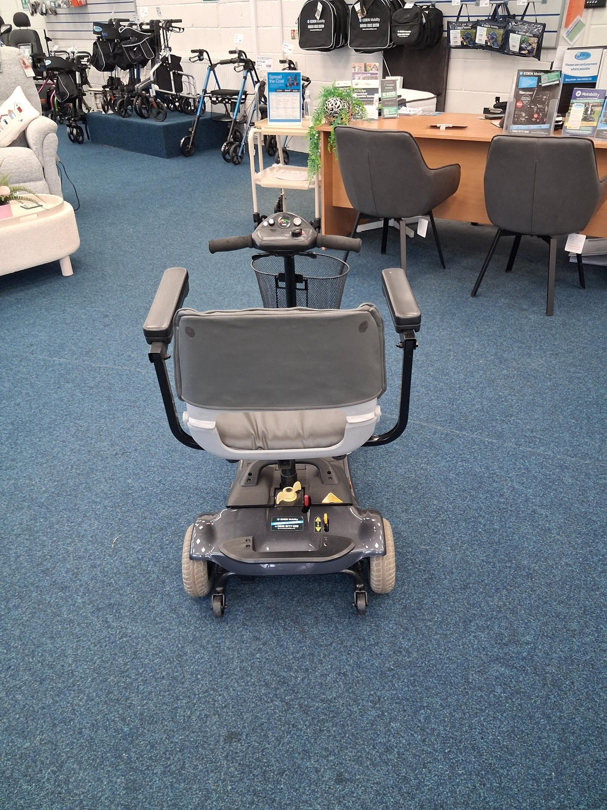 Electric Mobility Ultralite 480 in Grey | Refurbished Mobility Scooter Sheffield