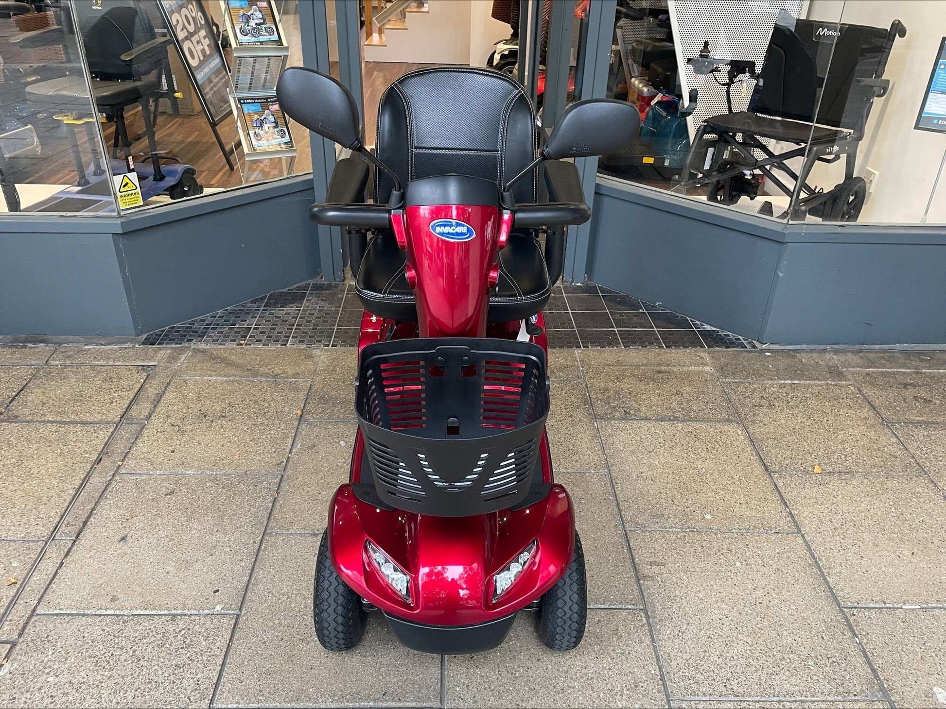 Invacare Leo - Red