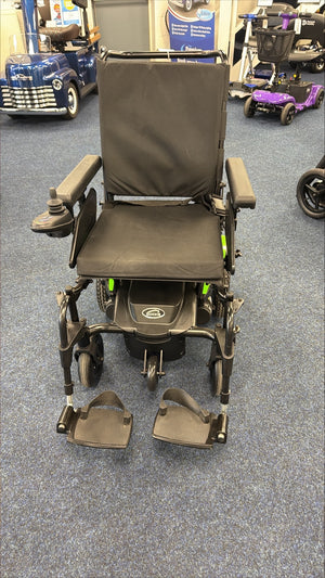 Quickie Q100R | Refurbished Powerchair Barnsley