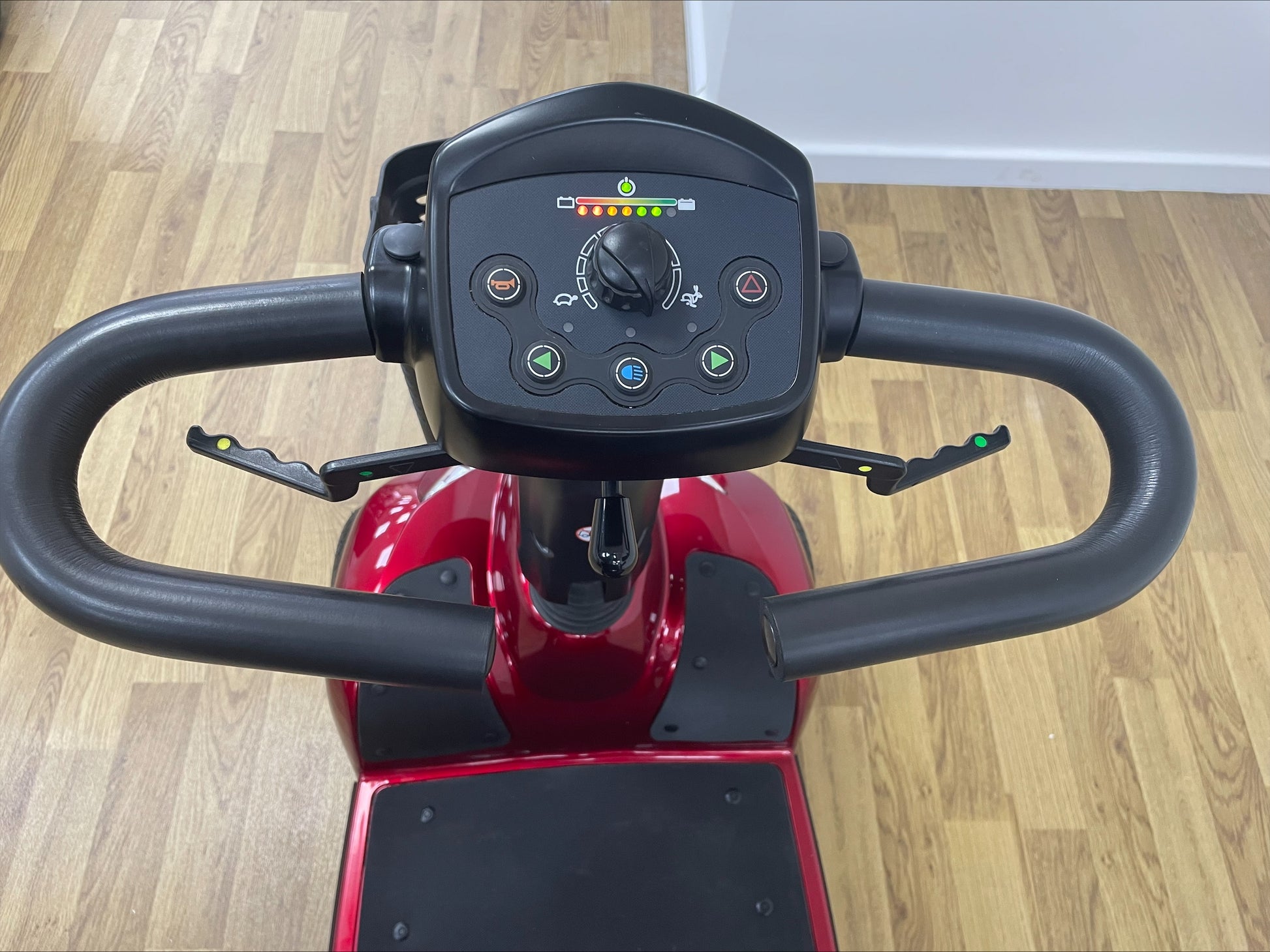 Invacare Leo - Red | Wrexham - Eden Mobility