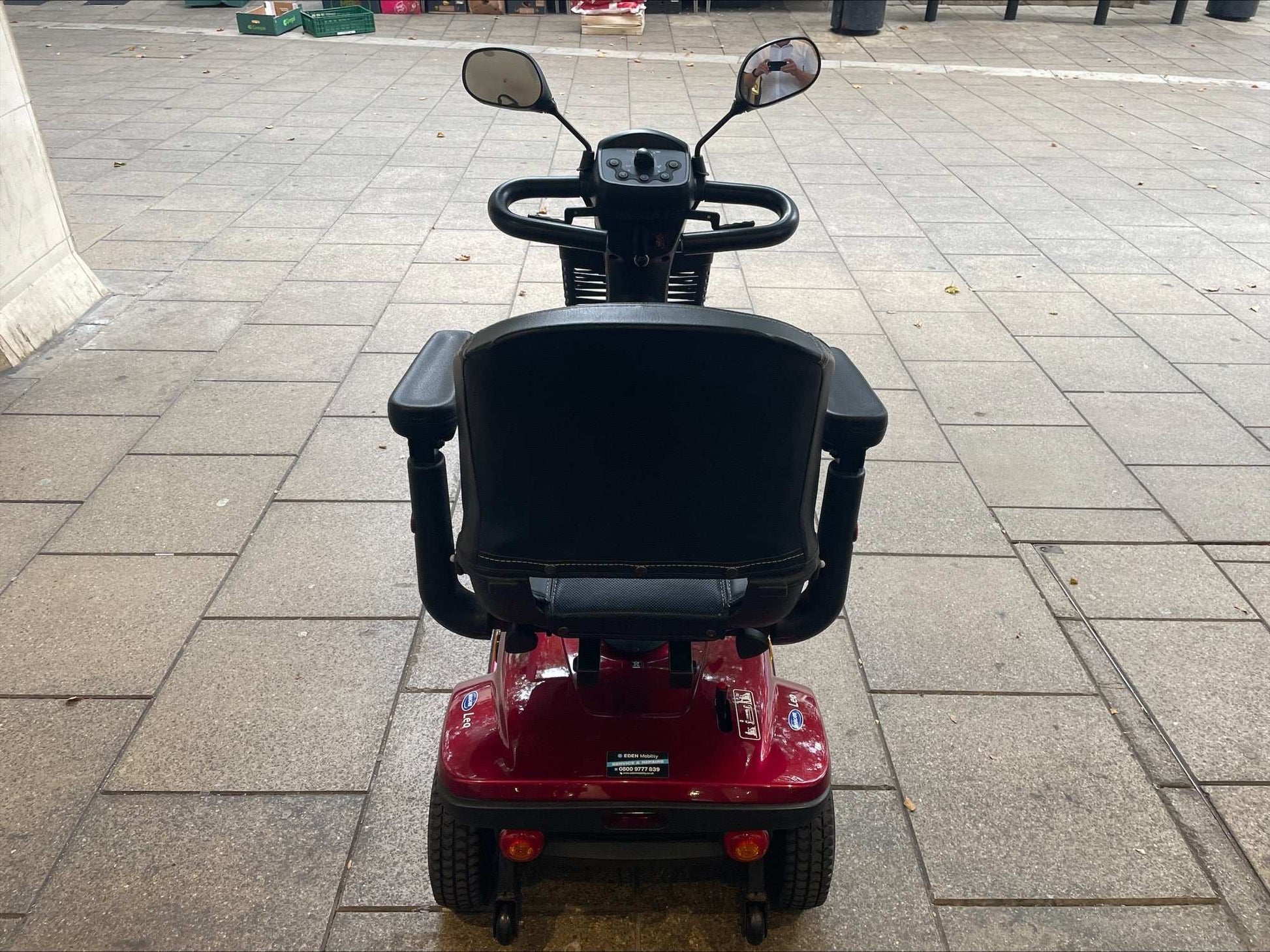 Invacare Leo - Red