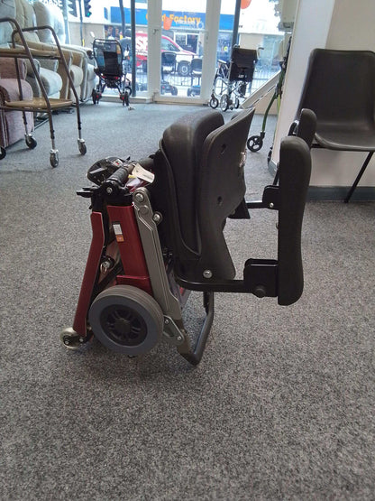 Luggie Fold - Red | Hull, Holderness Rd