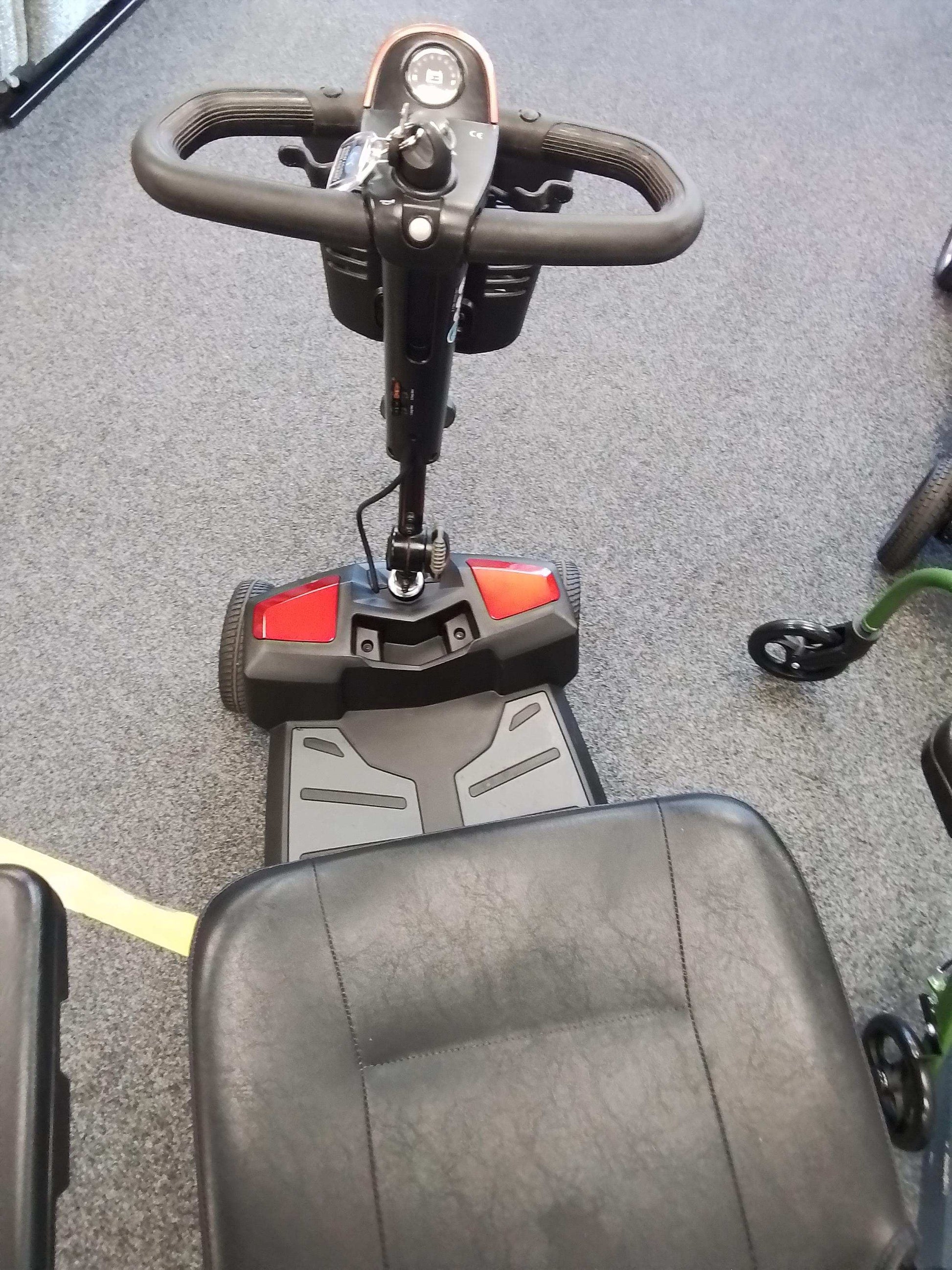 Apex Rapid - Red | Hull, Holderness Rd - Eden Mobility