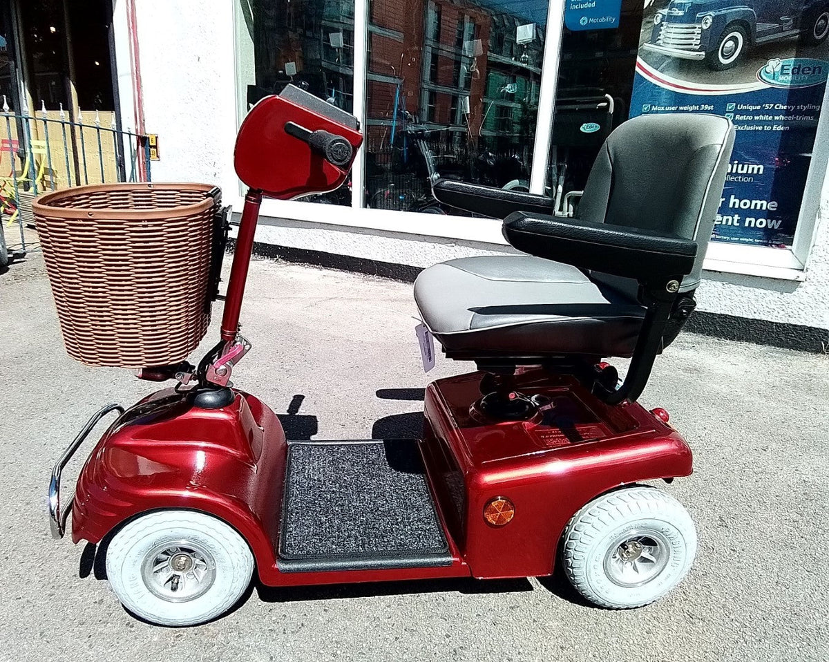 Roma Soverign 4 Red - Eden Mobility