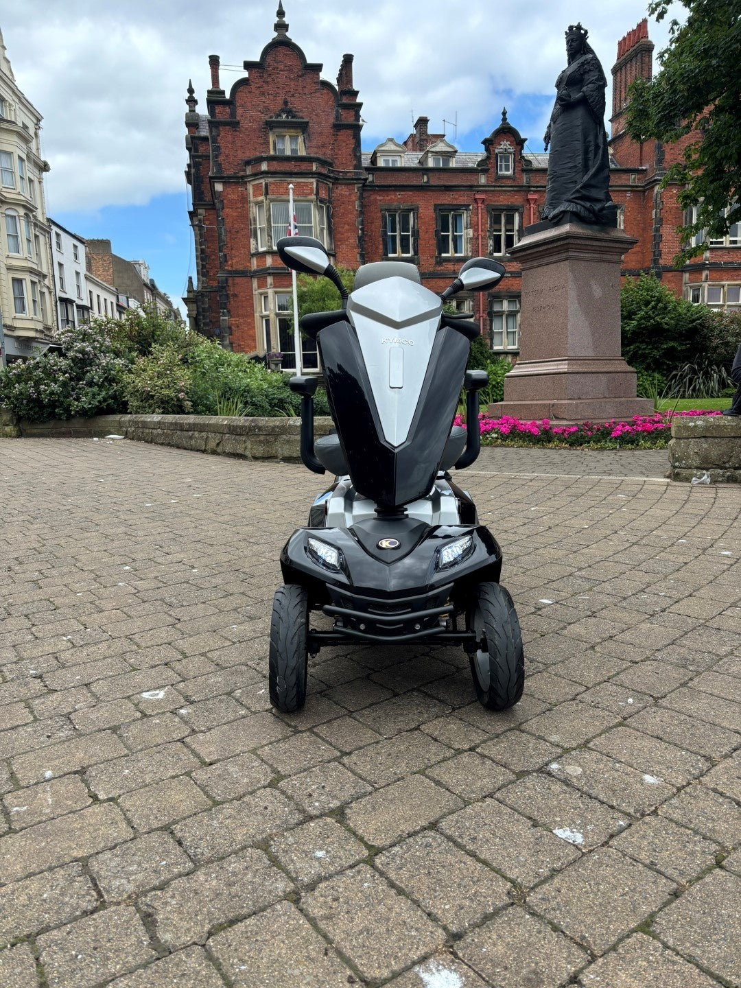 Kymco Maxer Black - Eden Mobility