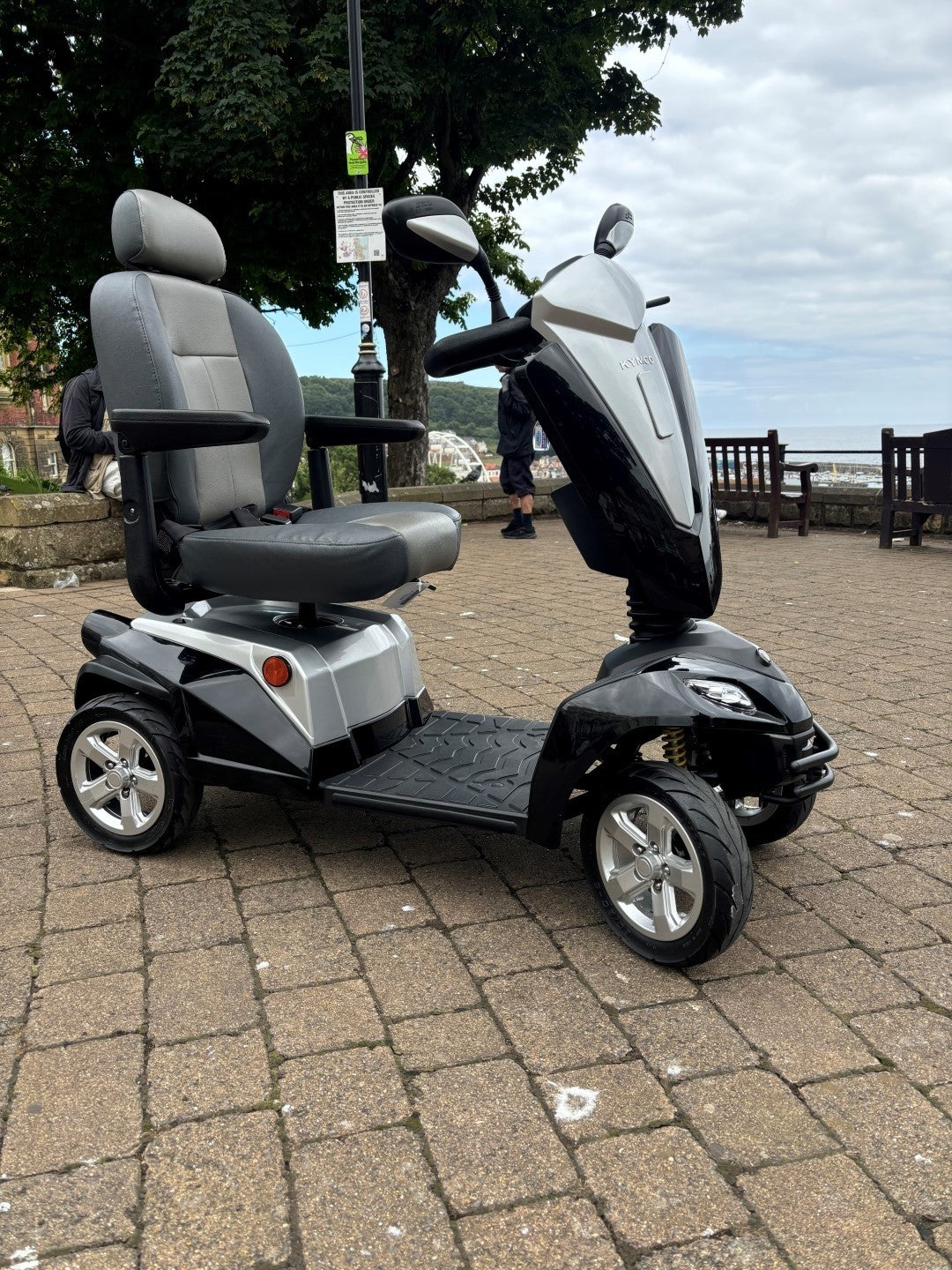 Kymco Maxer Black - Eden Mobility